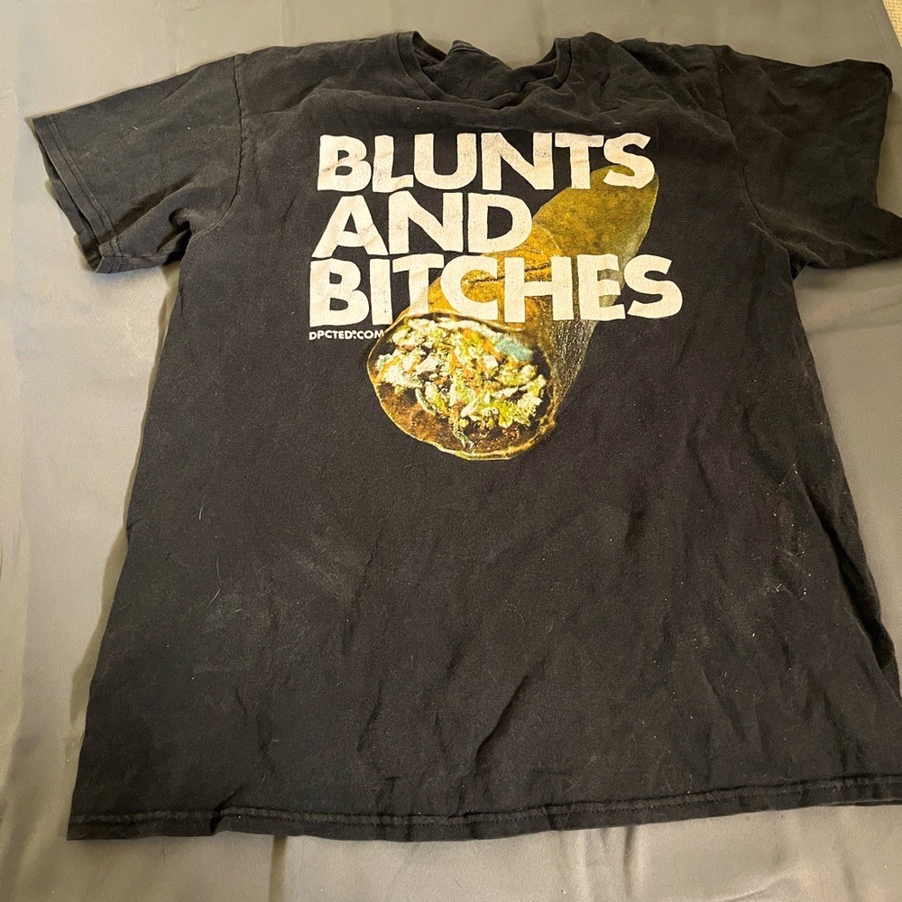 Blunts & bitches tshirt good condition